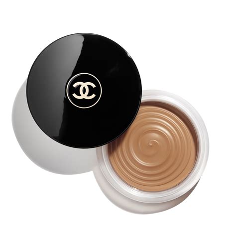 chanel 390 soleil tan bronze universel|chanel soleil tan bronzing makeup.